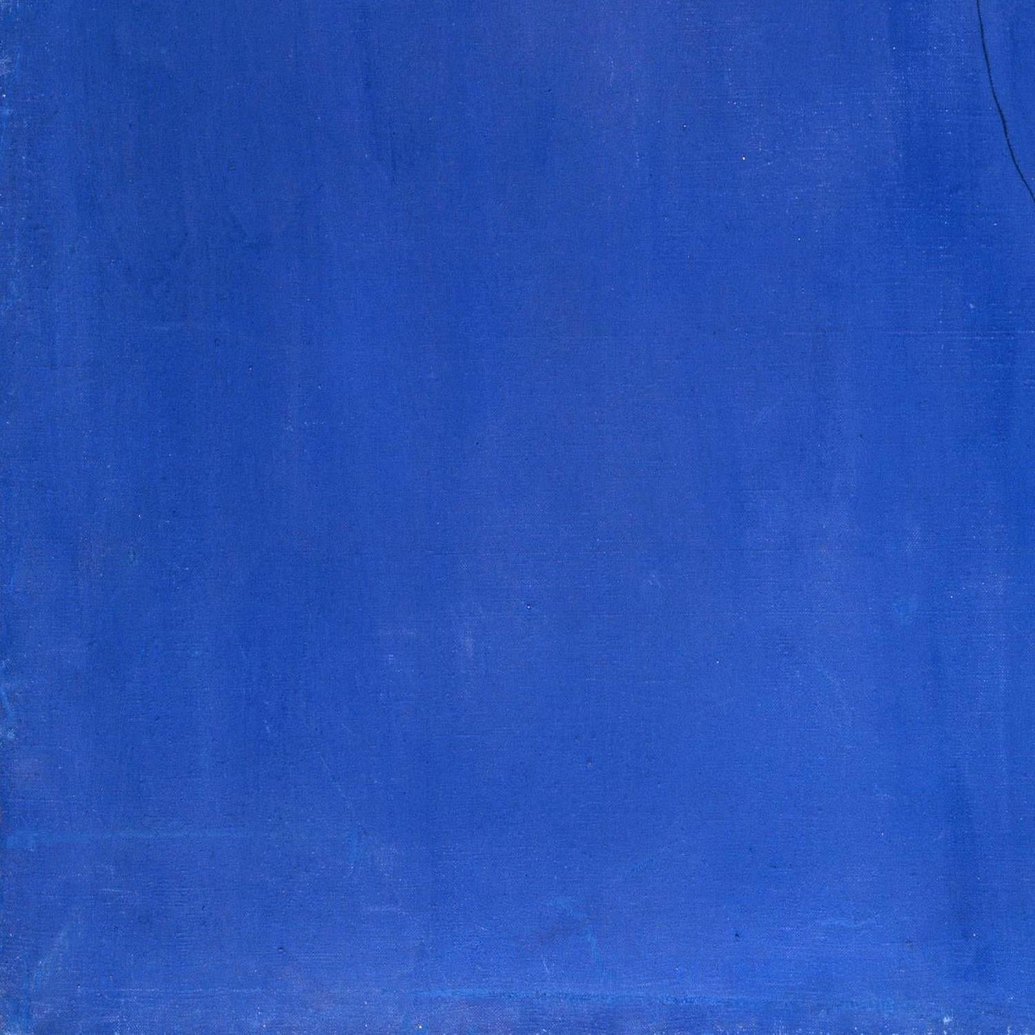 Solid blue color swatch with a textured surface